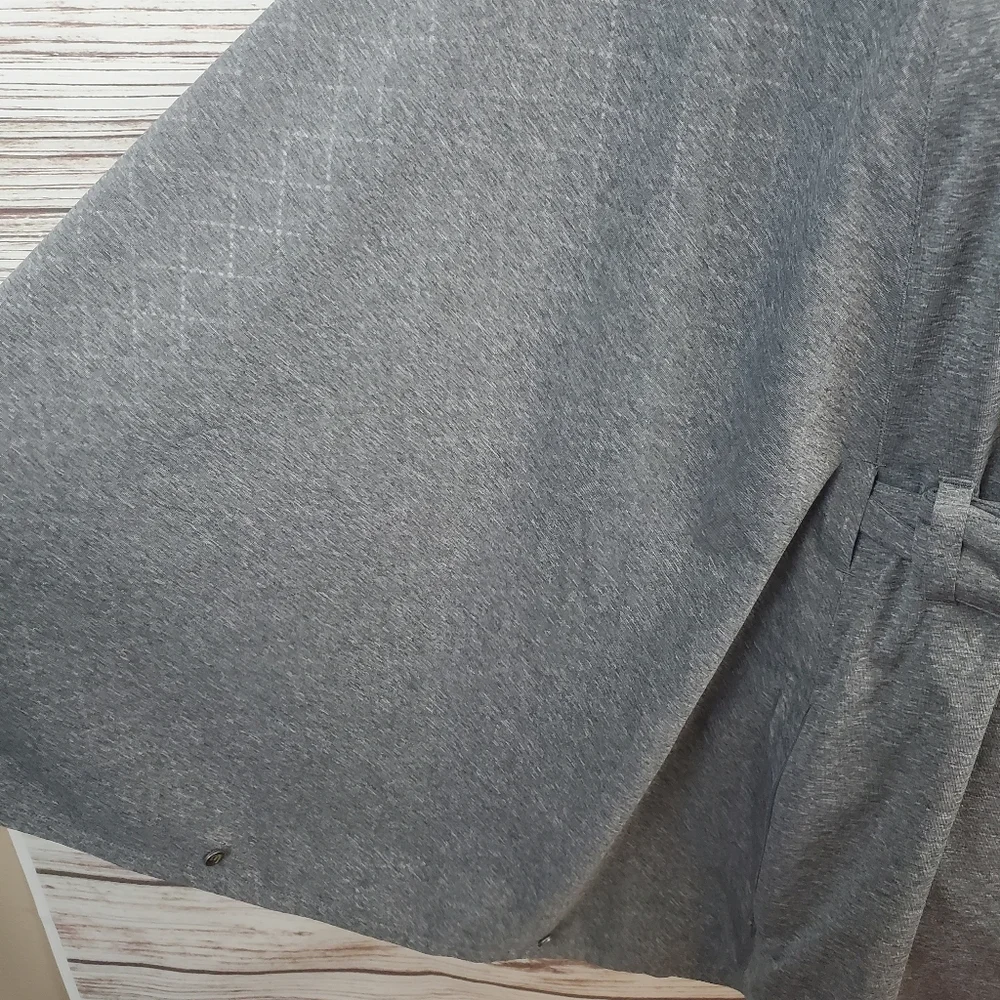M by Novara Womens S/M Gray Cycling Hooded Cape Rain Jacket Poncho